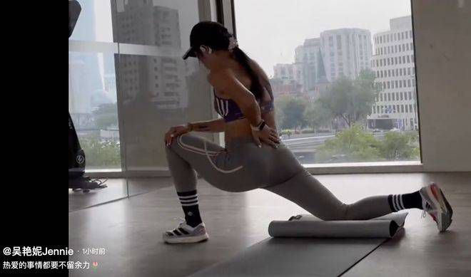 艹少妇视频